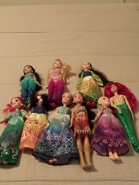 9 Disney Barbies